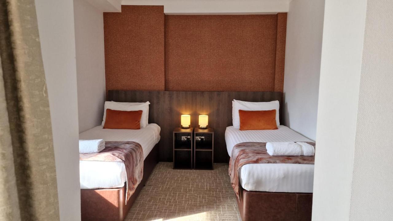 Coppid Beech Otel Bracknell Dış mekan fotoğraf