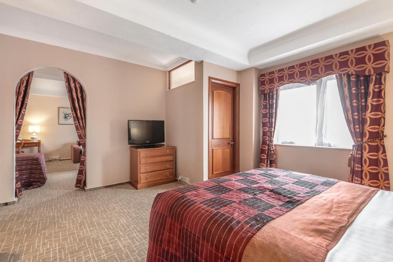 Coppid Beech Otel Bracknell Dış mekan fotoğraf