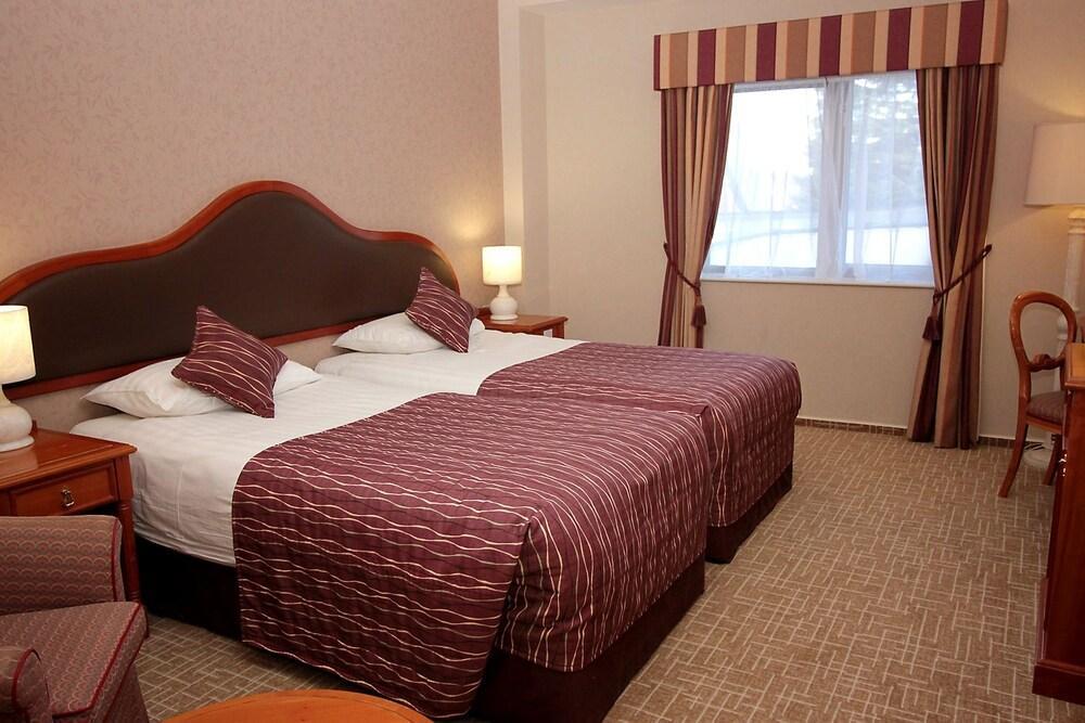 Coppid Beech Otel Bracknell Dış mekan fotoğraf