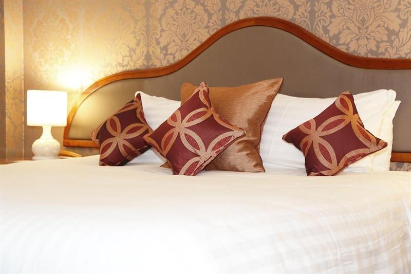 Coppid Beech Otel Bracknell Dış mekan fotoğraf